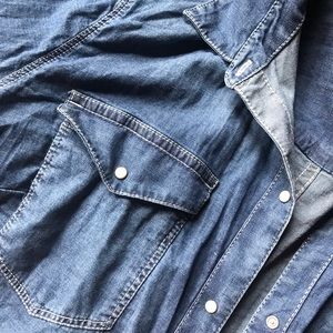 Calvin Klein Chambray Pearl Snap